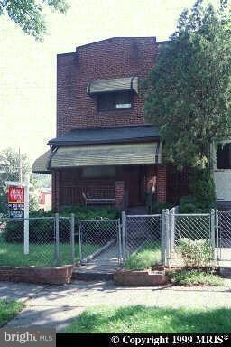 16 54th St SE, Washington, DC 20019