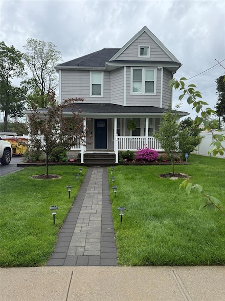 81 Pearsall Ave, Freeport, NY 11520