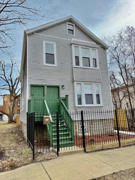 5125 S Carpenter St Unit 2, Chicago, IL 60609