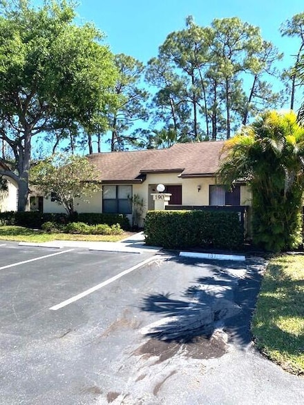 190 Mastic Tree Ct, Royal Palm Beach, FL 33411