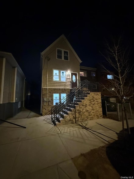 3964 Duryea Ave, Bronx, NY 10466