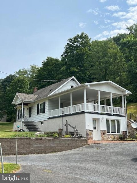 11440 Gnegy Ln NE, Cumberland, MD 21502