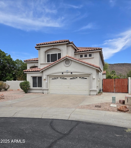 5952 W Morning Dove Dr, Glendale, AZ 85308