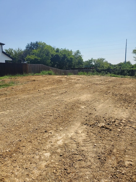 5416 Booker t St, Fort Worth, TX 76105