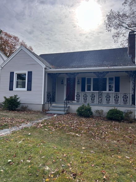 36 Forest Hills Rd, West Haven, CT 06516