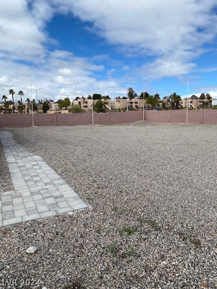 2006 Duke of York Dr, Laughlin, NV 89029