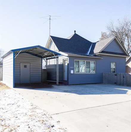 1403 W Elm Ave, Enid, OK 73703
