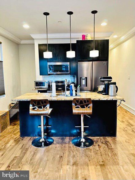 2100 Christian St Unit A, Philadelphia, PA 19146