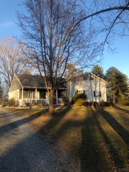 360 Theta Mill Rd, Gladys, VA 24554