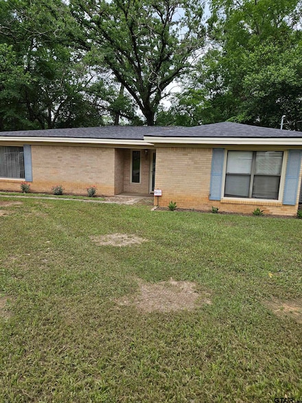 2426 Alta Mira Dr, Tyler, TX 75701