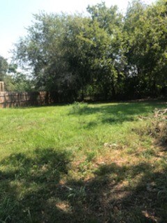 1222 Sol St, Houston, TX 77029