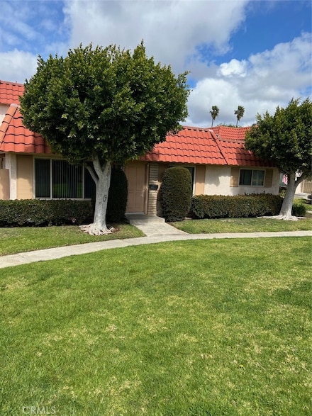 22822 Mesa Way Unit 1, Lake Forest, CA 92630