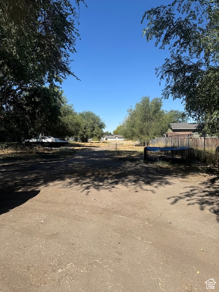 261 N Redwood Rd, Salt Lake City, UT 84116