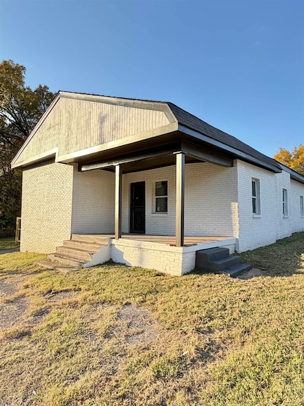 306 S Parkway E, Memphis, TN 38106