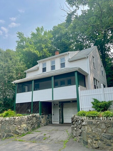 155 Lebanon St, Melrose, MA 02176