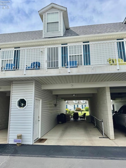 71 N Schooner Point Dr Unit 71, Port Clinton, OH 43452