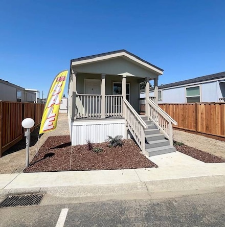 129 Hedy Ln, Davis, CA 95618