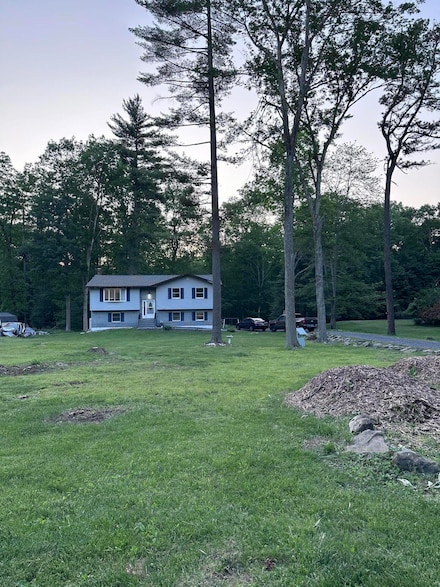 52 Bull Pine Rd, East Stroudsburg, PA 18301