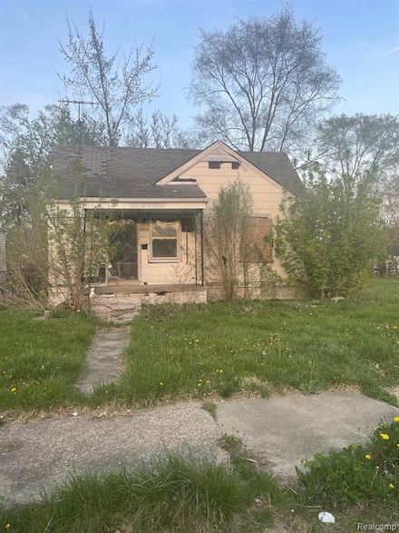 8618 Minock St, Detroit, MI 48228