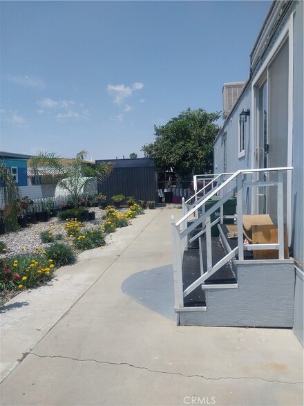 721 N Sunset Ave, Banning, CA 92220