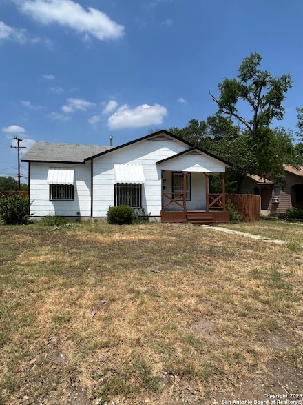 389 Meredith Dr, San Antonio, TX 78228