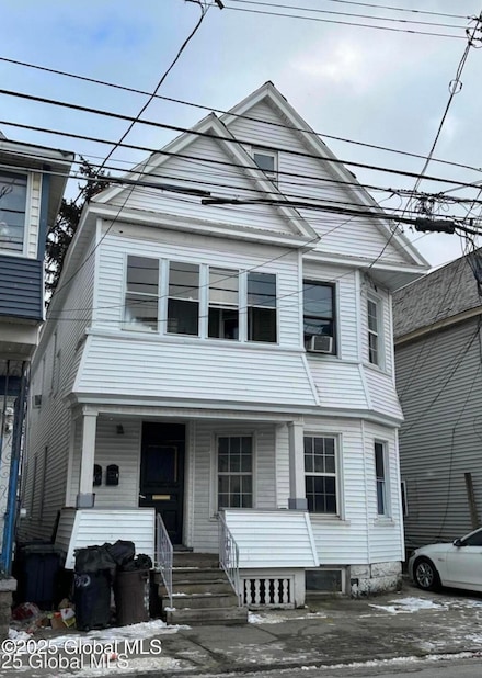 347 Hulett St, Schenectady, NY 12307