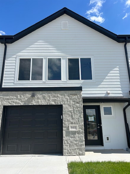 545 W Corsac Rd, Lincoln, NE 68523