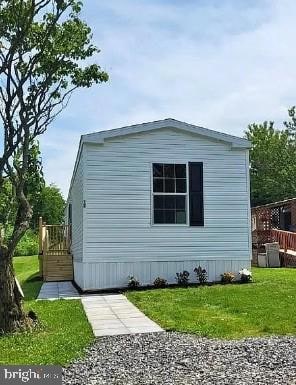 12 Minton Dr, Selinsgrove, PA 17870