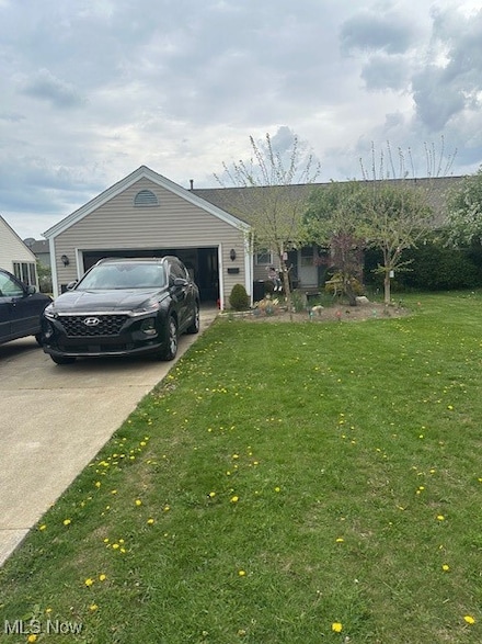 534 Greenside Dr, Painesville, OH 44077