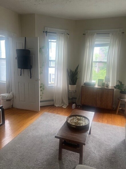 507 E 3rd St Unit 2, Boston, MA 02127