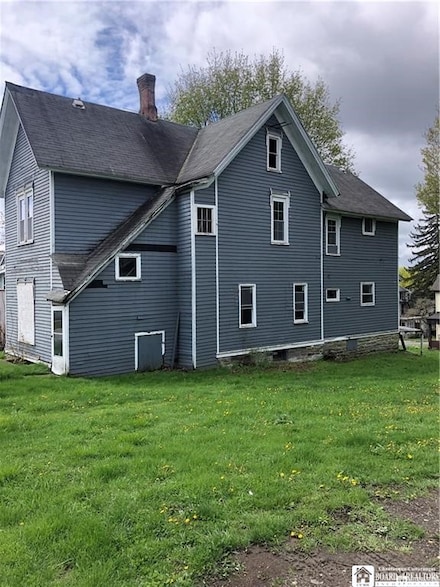 915 N Main St, Jamestown, NY 14701