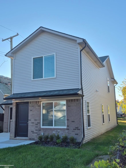 28017 Ginley St, Roseville, MI 48066