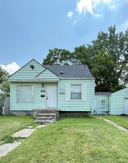325 W Marengo Ave, Flint, MI 48505