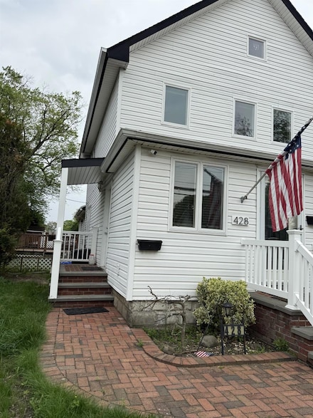 428 Ocean Ave Unit 2, East Rockaway, NY 11518