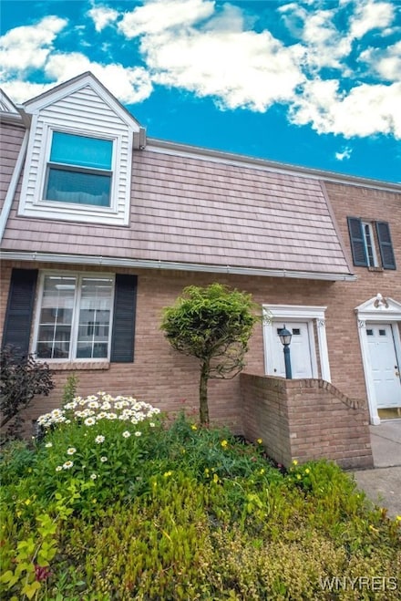 270 Buffalo Rd Unit 60, East Aurora, NY 14052