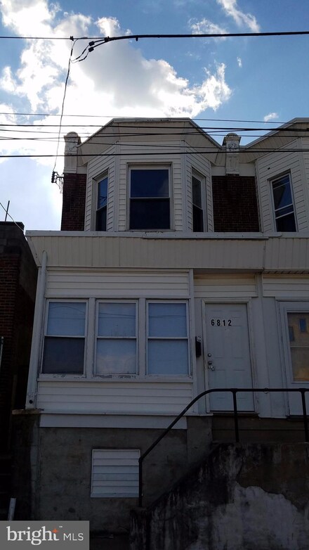6812 Upland St, Philadelphia, PA 19142