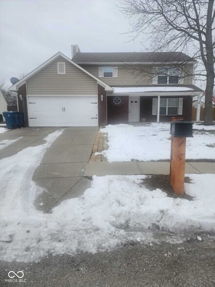 6010 Sycamore Forge Ln, Indianapolis, IN 46254