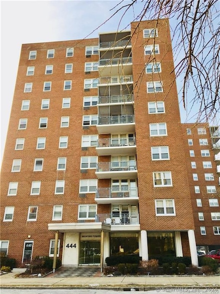 444 Bedford St Unit 2H, Stamford, CT 06901