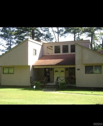 1221 Wayland St, Windsor, NC 27983