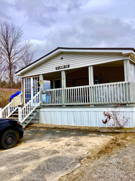 3 Lane Dr, Allenstown, NH 03275