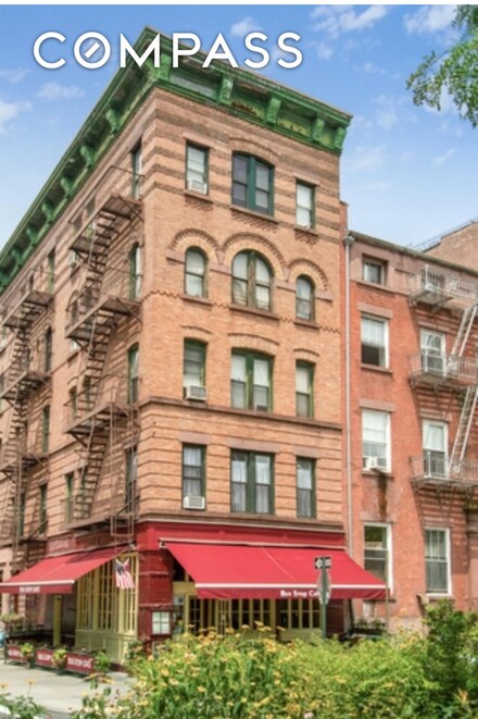 2 Bethune St Unit 1-B, New York, NY 10014