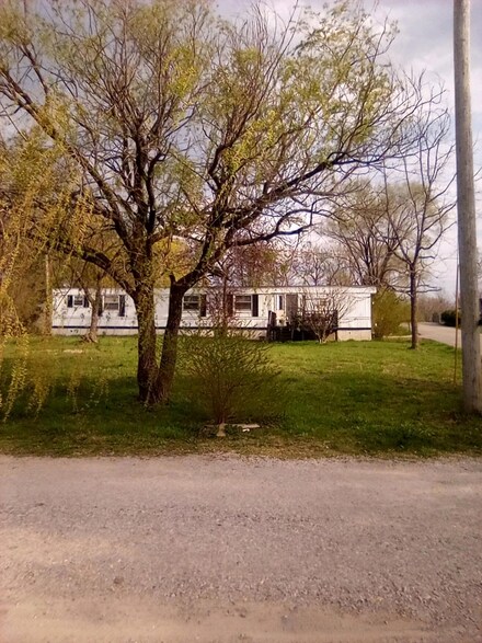 108 Grace Loop, Lily, KY 40740
