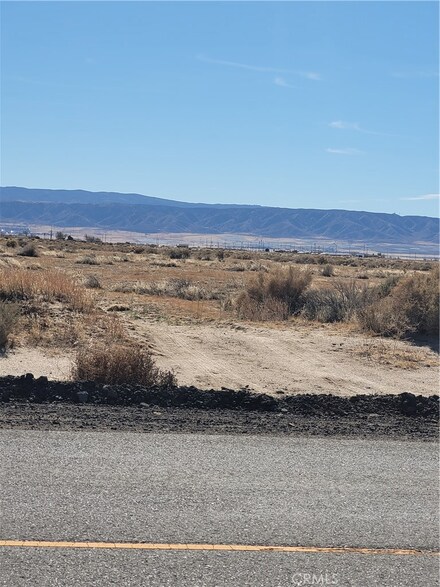 0 W Avenue F-4 Unit HD25028100, Lancaster, CA 93534