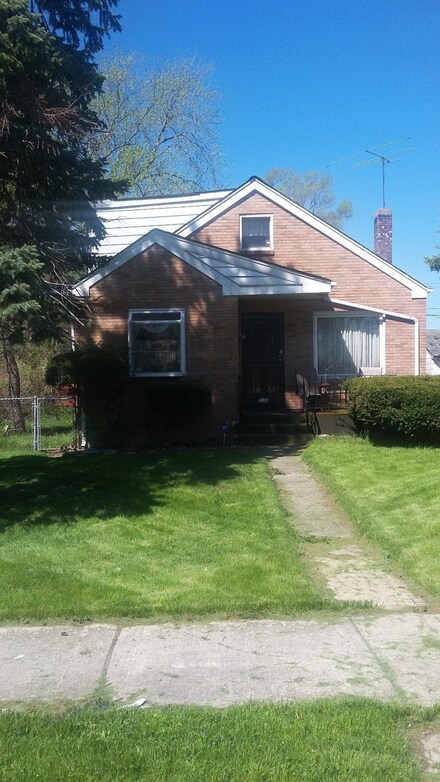532 Ralston St, Gary, IN 46406