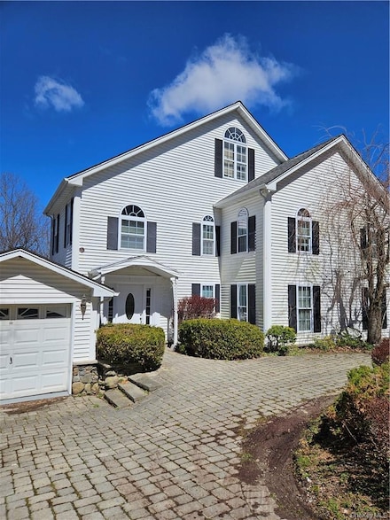 11 Stage Coach Rd, Warwick, NY 10990