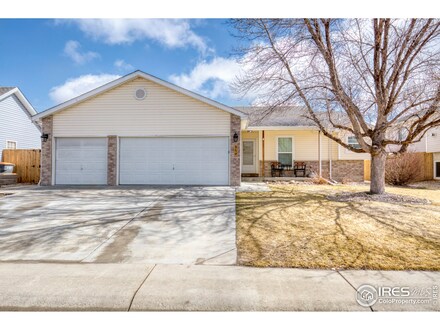 350 Fifth St, Dacono, CO 80514