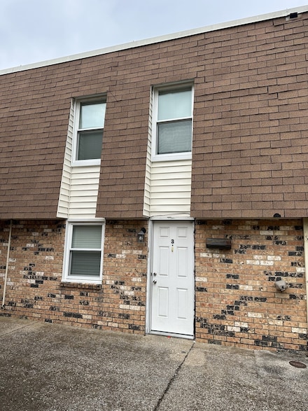 370 Wallace Rd Unit G3, Nashville, TN 37211