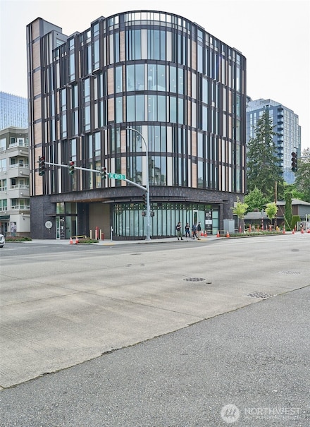 999 110th Ave NE Unit 501, Bellevue, WA 98004