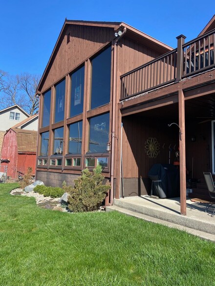 10624 Jefferson Rd, Osceola, IN 46561