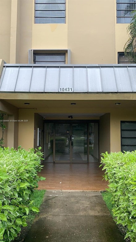 10431 N Kendall Dr Unit D402, Miami, FL 33176